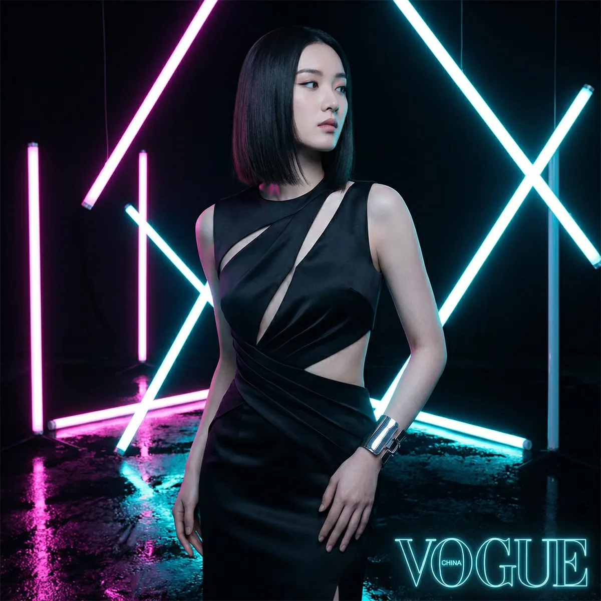 光身美女 人气演员苏念卿写真